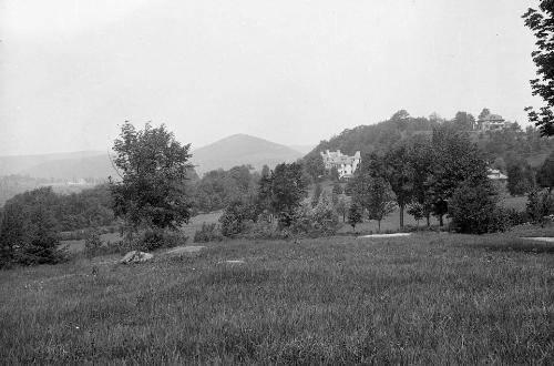 Gift of Margaret G. Giles 2015.87.1172 © 2016 The Connecticut Historical Society.