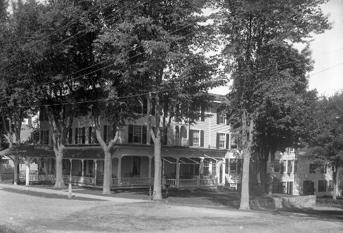 Gift of Margaret G. Giles 2015.87.1190 © 2016 The Connecticut Historical Society.