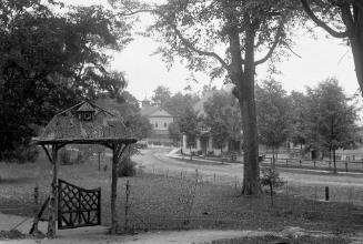 Gift of Margaret G. Giles 2015.87.1198 © 2016 The Connecticut Historical Society.
