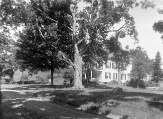 Gift of Margaret G. Giles 2015.87.1237 © 2016 The Connecticut Historical Society.