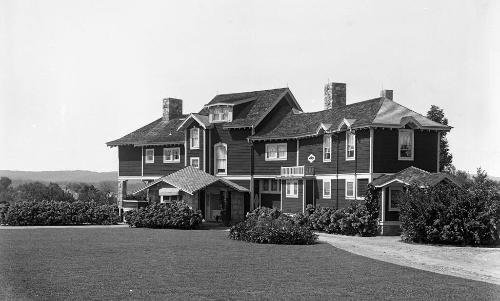 Gift of Margaret G. Giles 2015.87.1243 © 2016 The Connecticut Historical Society.