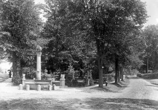 Gift of Margaret G. Giles 2015.87.1259 © 2016 The Connecticut Historical Society.
