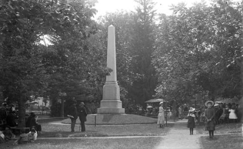 Gift of Margaret G. Giles 2015.87.1290 © 2016 The Connecticut Historical Society.