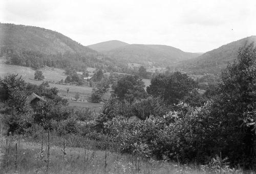 Gift of Margaret G. Giles 2015.87.1375 © 2016 The Connecticut Historical Society.
