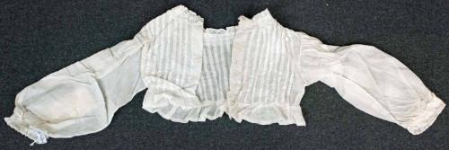 Gift of Kate Brady in memory of Helen Cutler Winter, 2013.112.9 © 2016 The Connecticut Historic…