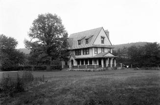 Gift of Margaret G. Giles 2015.87.1717 © 2016 The Connecticut Historical Society.