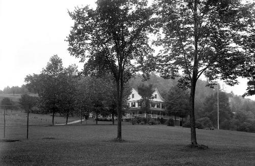 Gift of Margaret G. Giles 2015.87.1759 © 2016 The Connecticut Historical Society.