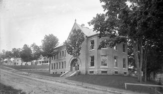 Gift of Margaret G. Giles 2015.87.1915 © 2016 The Connecticut Historical Society.