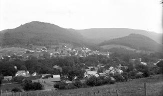 Gift of Margaret G. Giles 2015.87.2052 © 2016 The Connecticut Historical Society.