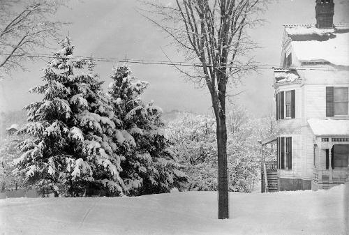 Gift of Margaret G. Giles 2015.87.2056 © 2016 The Connecticut Historical Society.