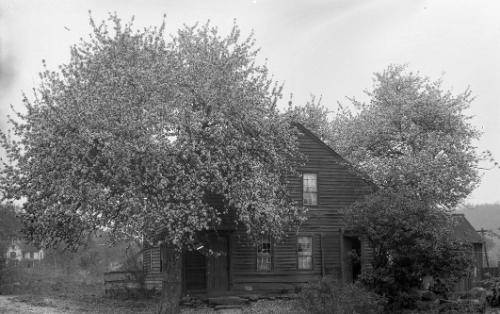 Gift of Margaret G. Giles 2015.87.2144 © 2016 The Connecticut Historical Society.