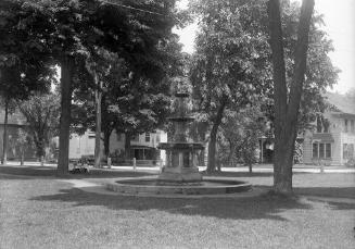 Gift of Margaret G. Giles 2015.87.2229 © 2016 The Connecticut Historical Society.