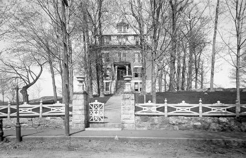 Gift of Margaret G. Giles 2015.87.2256 © 2016 The Connecticut Historical Society.