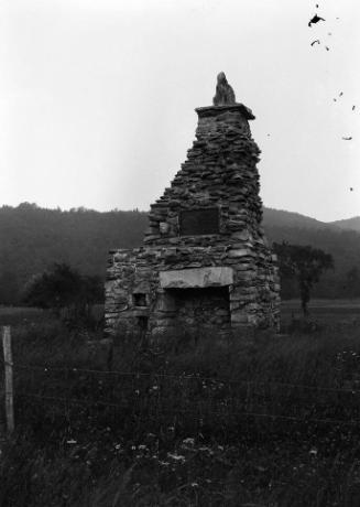 Gift of Margaret G. Giles 2015.87.2297 © 2016 The Connecticut Historical Society.