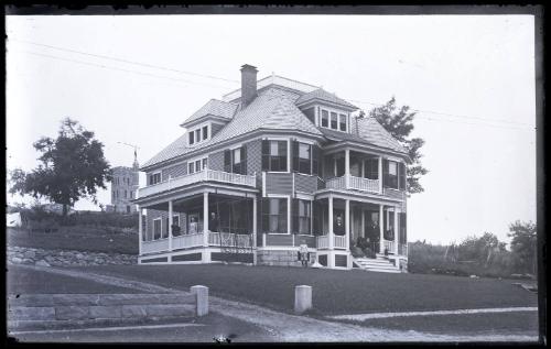 Gift of Margaret G. Giles 2015.87.2401 © 2016 The Connecticut Historical Society.