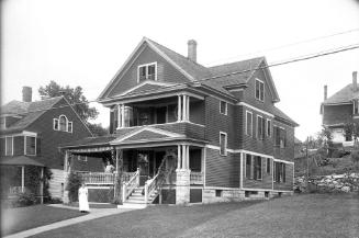 Gift of Margaret G. Giles 2015.87.2407 © 2016 The Connecticut Historical Society.