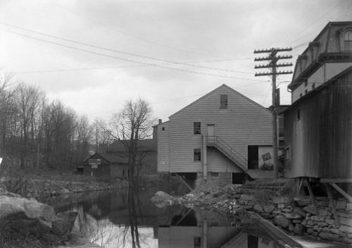 Gift of Margaret G. Giles 2015.87.2618 © 2016 The Connecticut Historical Society.
