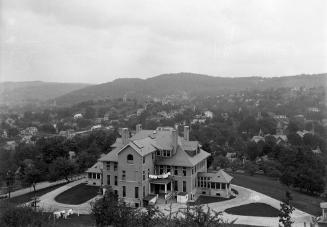 Gift of Margaret G. Giles 2015.87.2636 © 2016 The Connecticut Historical Society.