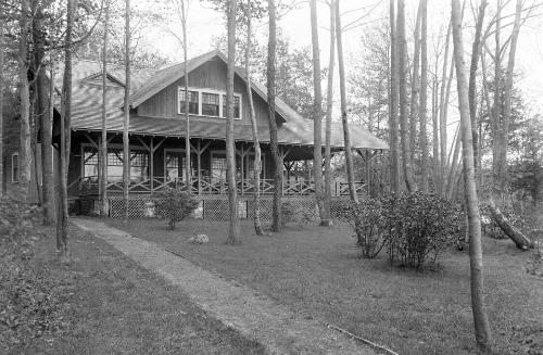 Gift of Margaret G. Giles 2015.87.2645 © 2016 The Connecticut Historical Society.