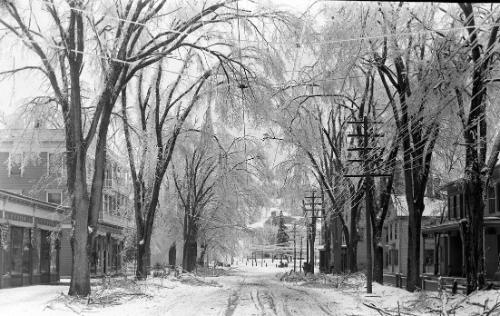 Gift of Margaret G. Giles 2015.87.2701 © 2016 The Connecticut Historical Society.
