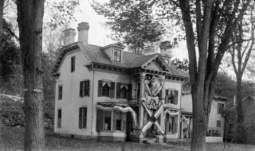 Gift of Margaret G. Giles 2015.87.2755 © 2016 The Connecticut Historical Society.