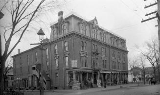 Gift of Margaret G. Giles 2015.87.2802 © 2016 The Connecticut Historical Society.