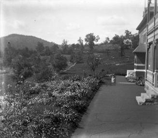 Gift of Margaret G. Giles 2015.87.2913 © 2016 The Connecticut Historical Society.