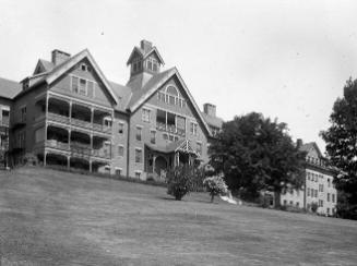 Gift of Margaret G. Giles 2015.87.2927 © 2016 The Connecticut Historical Society.