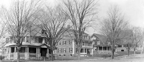 Gift of Margaret G. Giles 2015.87.101 © 2016 The Connecticut Historical Society.