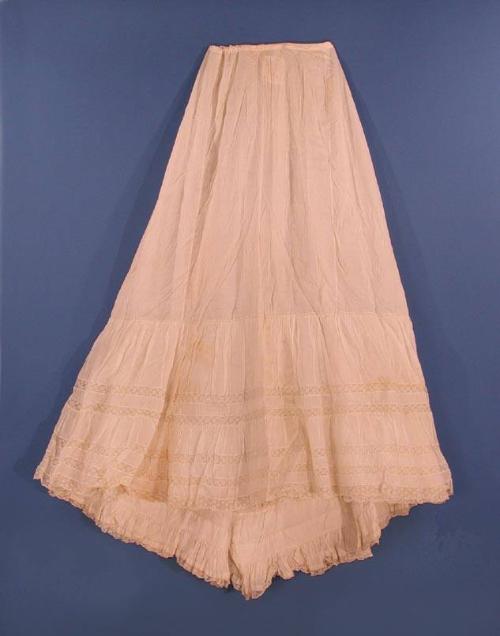 Gift of Mrs. Elisha H. Cooper, 1957.49.14, Connecticut Historical Society, Public Domain