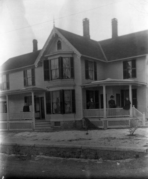 Gift of Margaret G. Giles 2015.87.3041 © 2016 The Connecticut Historical Society.