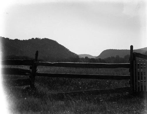 Gift of Margaret G. Giles 2015.87.3276 © 2016 The Connecticut Historical Society.