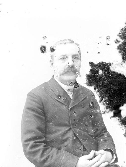 Gift of Margaret G. Giles 2015.87.3360 © 2016 The Connecticut Historical Society.