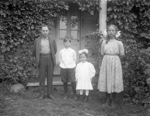 Gift of Margaret G. Giles 2015.87.3949 © 2016 The Connecticut Historical Society.