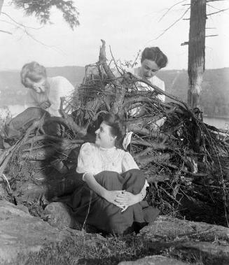 Gift of Margaret G. Giles 2015.87.3993 © 2016 The Connecticut Historical Society.