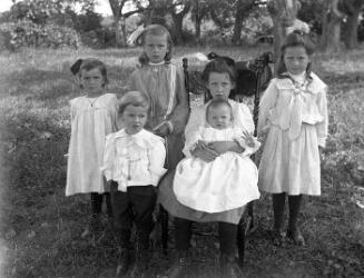 Gift of Margaret G. Giles 2015.87.4144 © 2016 The Connecticut Historical Society.