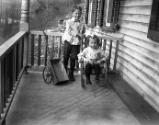 Gift of Margaret G. Giles 2015.87.4212 © 2016 The Connecticut Historical Society.