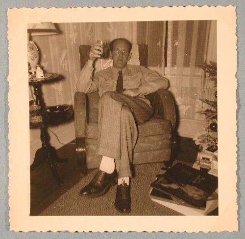 George Heck, Christmas, with a Drink
