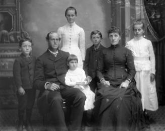 Gift of Margaret G. Giles 2015.87.4435 © 2016 The Connecticut Historical Society.