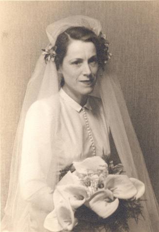 Gift of Mrs. Freda King, 1986.15.6   © 2009 The Connecticut Historical Society.