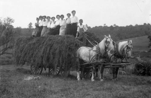 Gift of Margaret G. Giles 2015.87.3329 © 2016 The Connecticut Historical Society.
