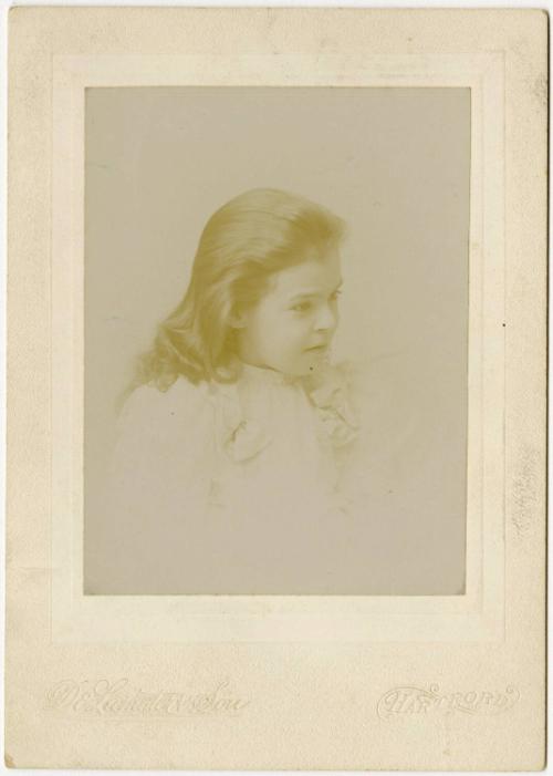 Gift of Mrs. Gladys Ulrich, 1977.85.9, Connecticut Historical Society, Public Domain