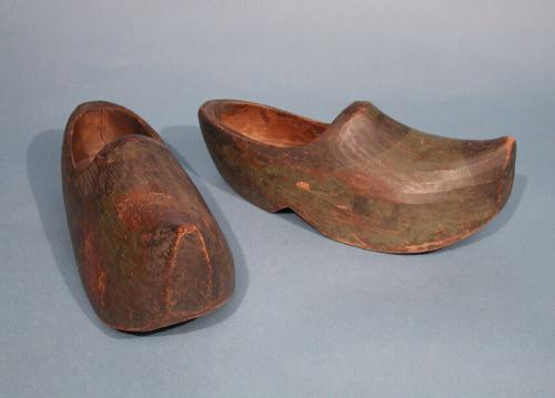 Man's Clogs