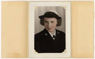 Gift of Elizabeth Nolan Barnicle, 2017.55.3, Connecticut Historical Society, Copyright Undeterm…