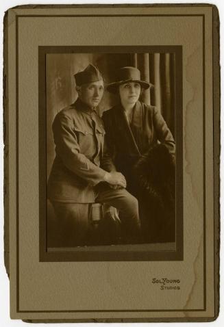 Gift of Bernard Rosen, 2012.538.2a-b, Connecticut Historical Society, Copyright Undetermined