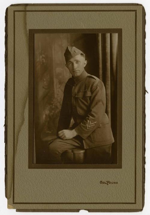 Gift of Bernard Rosen, 2012.538.3, Connecticut Historical Society, Copyright Undetermined