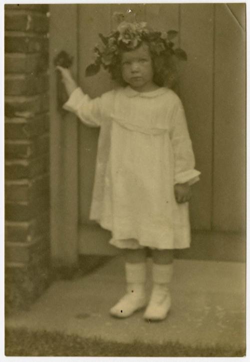 Gift of Martha Dewing, 2015.173.42, Connecticut Historical Society, Copyright Undetermined