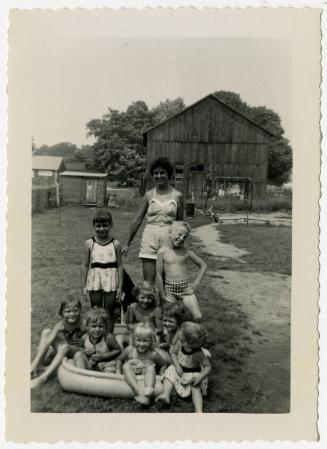 Gift of Nancy L. D'Annolfo Dellagrotta, 2020.20.3, Connecticut Historical Society, Copyright Un…