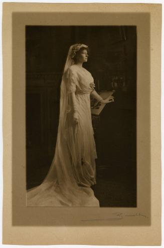 Gift of Martha Dewing, 2015.173.145, Connecticut Historical Society, Copyright Undetermined