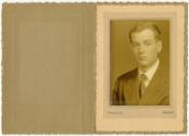 Gift of Martha Dewing, 2015.173.154a-b, Connecticut Historical Society, Copyright Undetermined